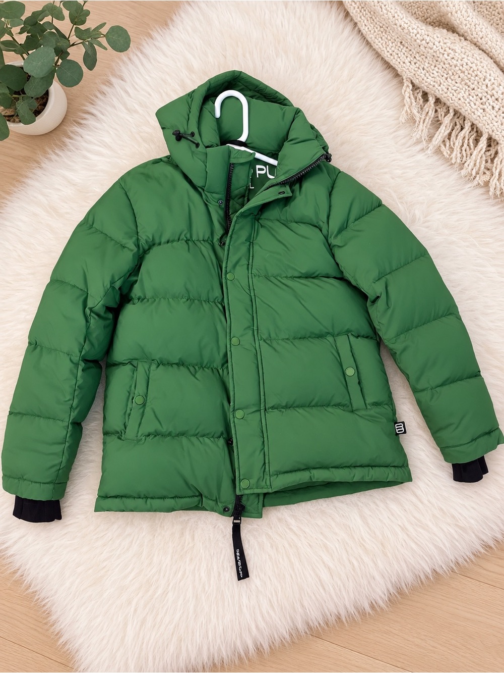 The Super Puff Original Puffer Jacket in Green XS Like New